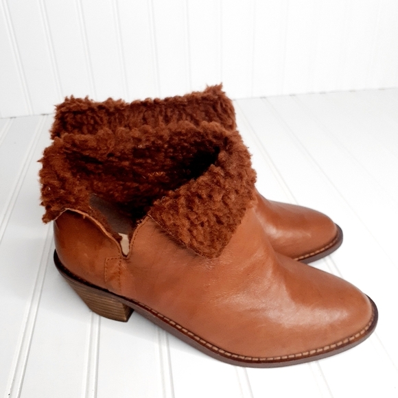 NEW Kelsi Dagger Brooklyn Women's  Brown Leather Faux Fur Ankle Bootie C477 - Picture 6 of 11